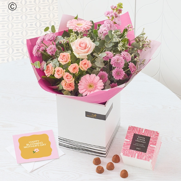 Pastel Mothers Day Bouquet Gift Set